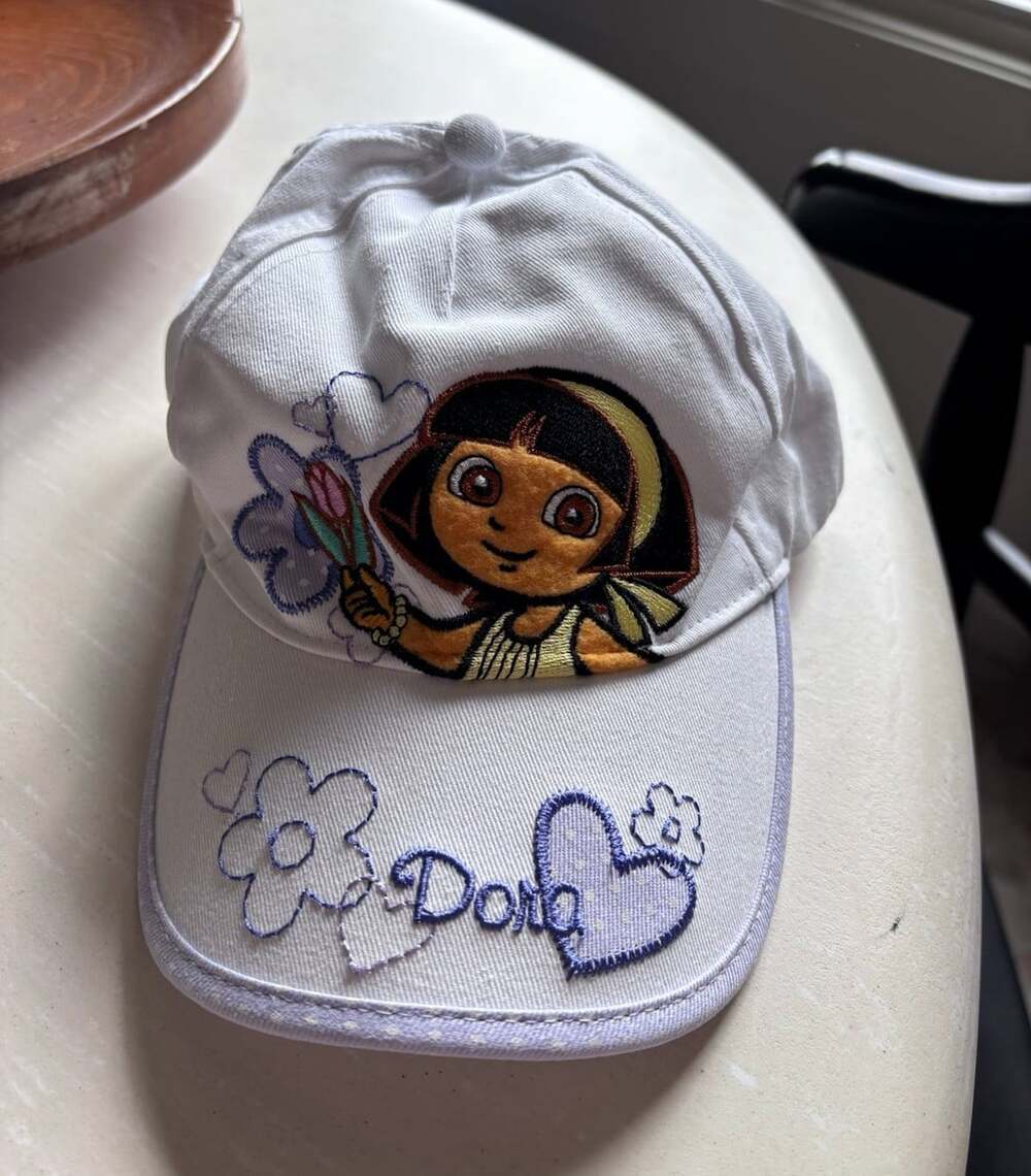 Nick Jr. Dora the Explorer Embroidered VTG Y2K Baseball Hat Nickelodeon 2007